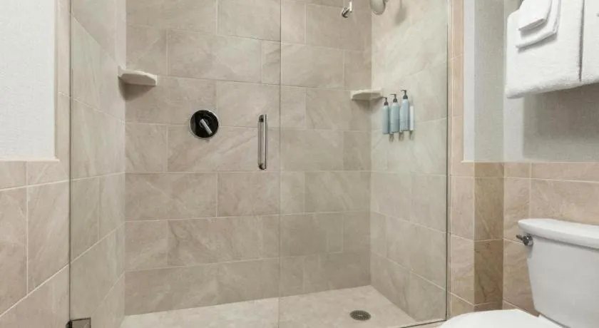 Courtyard by Marriott Anaheim Theme Park Entrance