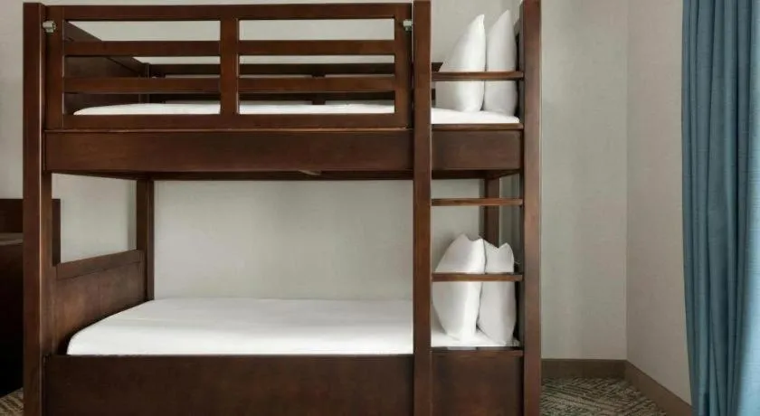 Bed in Courtyard by Marriott Anaheim Theme Park Entrance