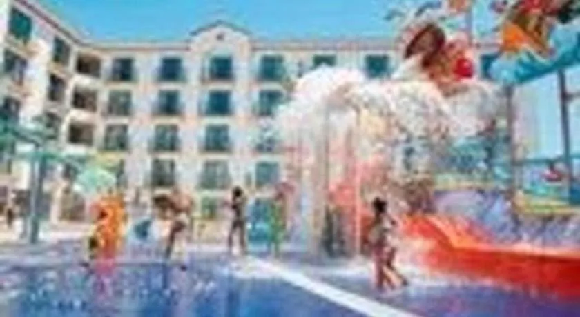 Courtyard by Marriott Anaheim Theme Park Entrance