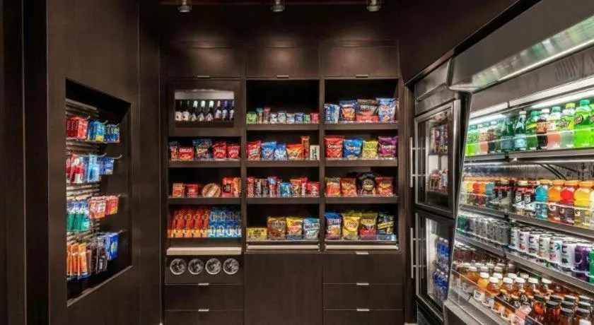 Courtyard by Marriott Anaheim Theme Park Entrance