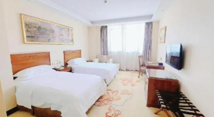 Bed in Vienna Jiangsu Wuxi Railway Station -Domestic Guest