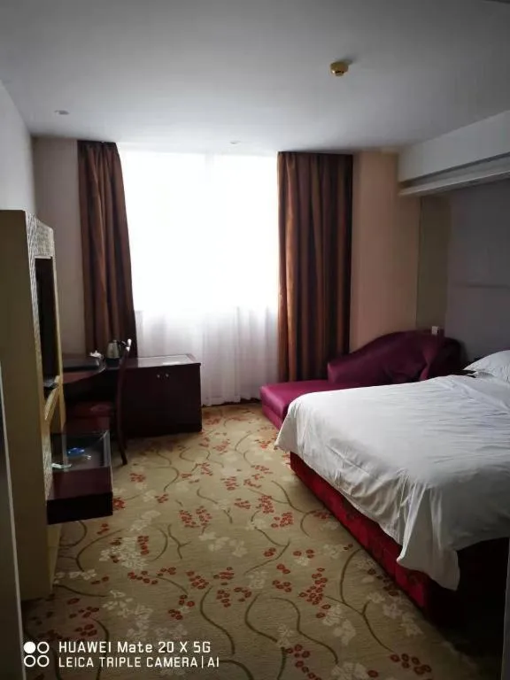 Bed in Vienna Jiangsu Wuxi Railway Station -Domestic Guest