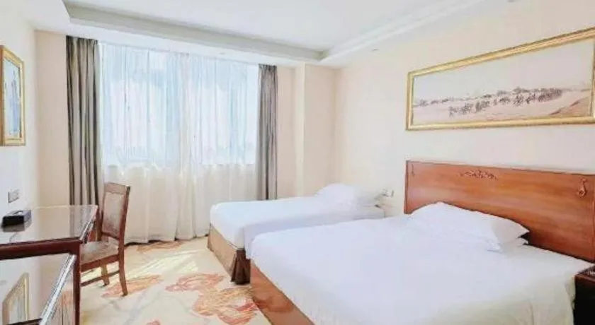 Bed in Vienna Jiangsu Wuxi Railway Station -Domestic Guest