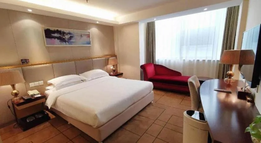 Bed in Jinjiang Metropolo Shanghai Minhang