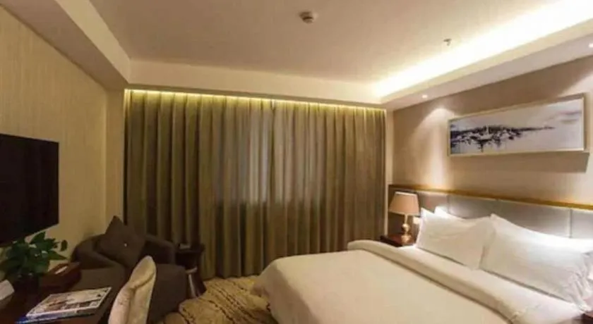 Bed in Jinjiang Metropolo Shanghai Minhang