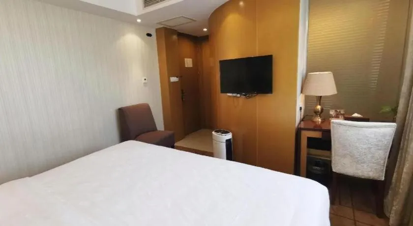 Bed in Jinjiang Metropolo Shanghai Minhang