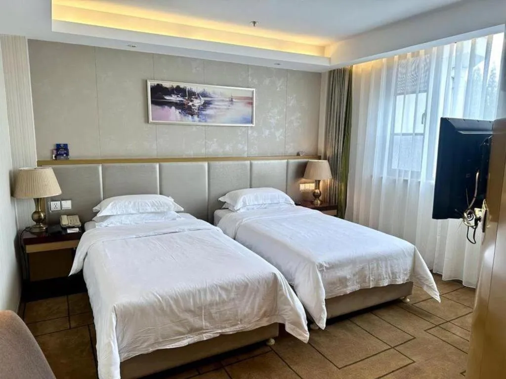 Bed in Jinjiang Metropolo Shanghai Minhang
