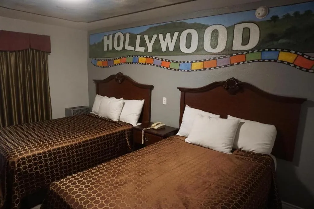 Bed in Las Palmas Hotel