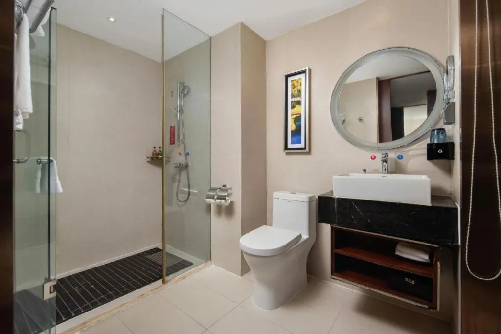 Echeng Hotel Wuhan Optics Valley Square Yangjiawan Metro Station