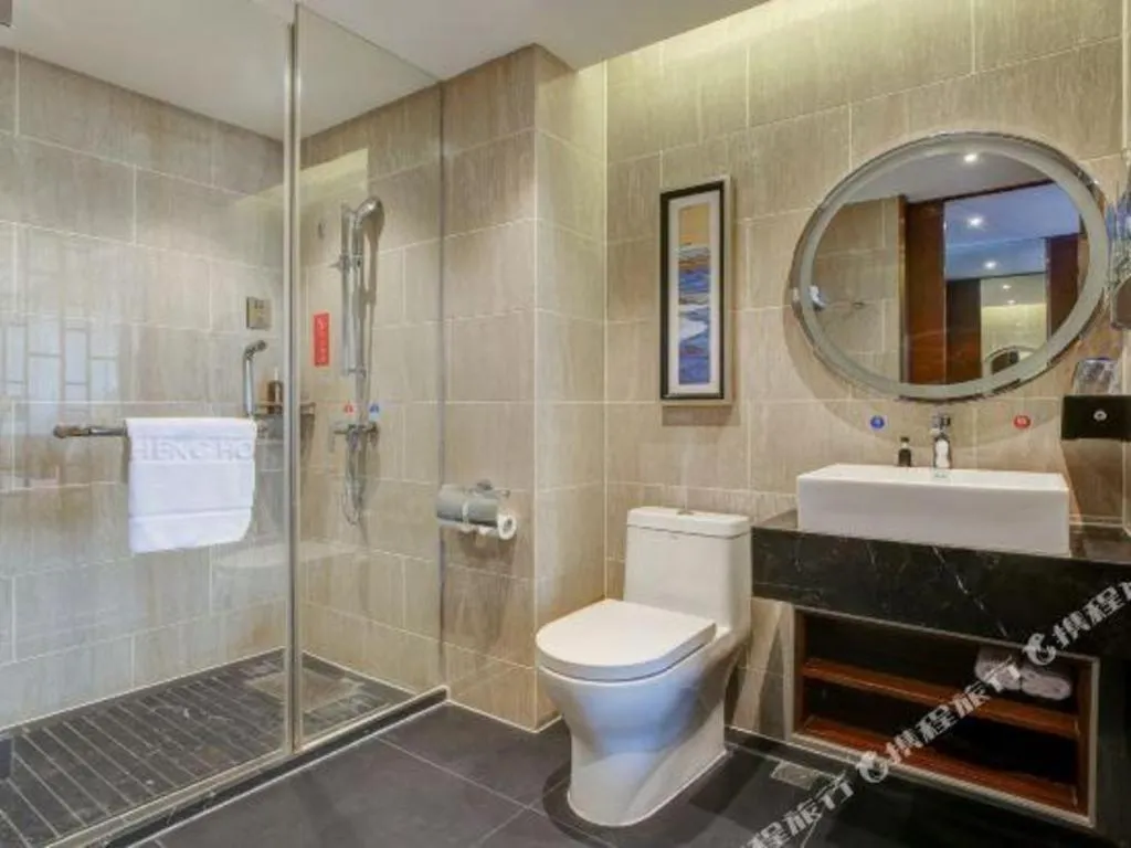 Echeng Hotel Wuhan Optics Valley Square Yangjiawan Metro Station