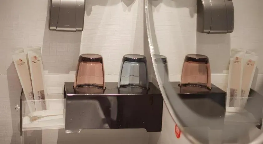 Echeng Hotel Wuhan Optics Valley Square Yangjiawan Metro Station