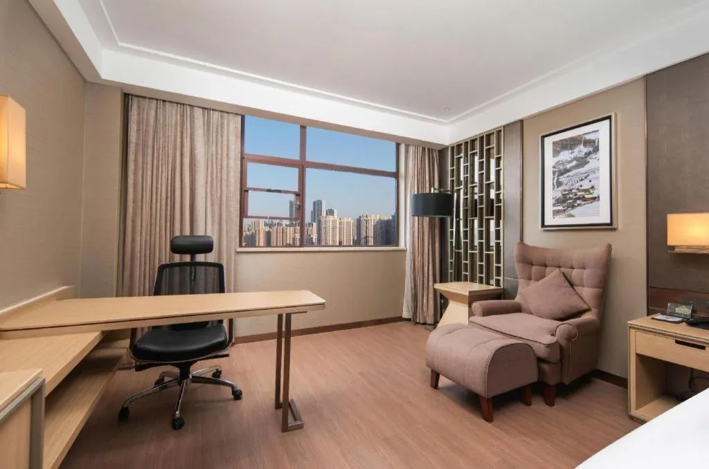 Echeng Hotel Wuhan Optics Valley Square Yangjiawan Metro Station