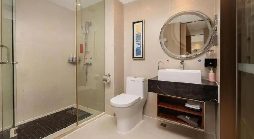 Echeng Hotel Wuhan Optics Valley Square Yangjiawan Metro Station