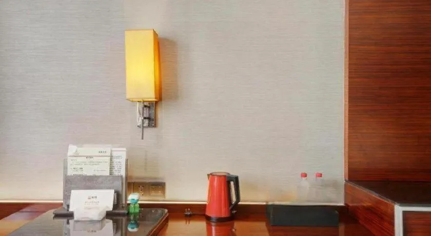 Echeng Hotel Wuhan Optics Valley Square Yangjiawan Metro Station