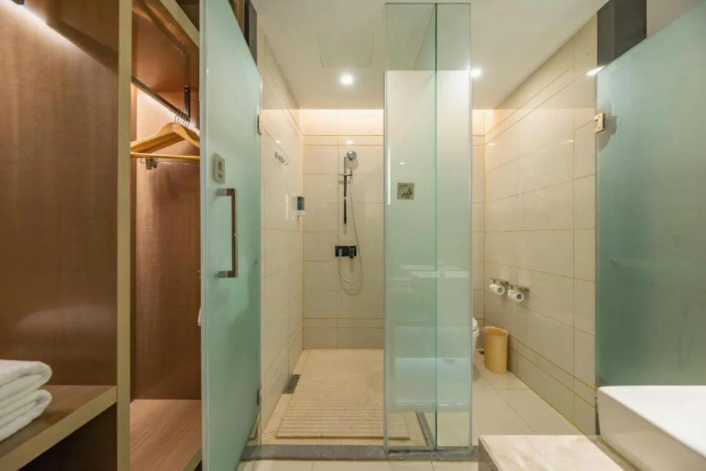 Echarm Hotel Jinan Railway Station Daming Lake