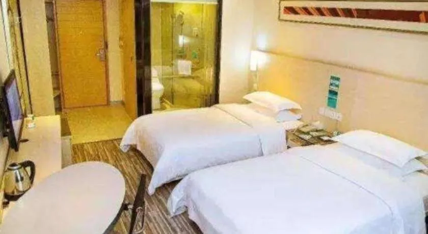 Bed in City Comfort Inn Beiliu Bus Terminal