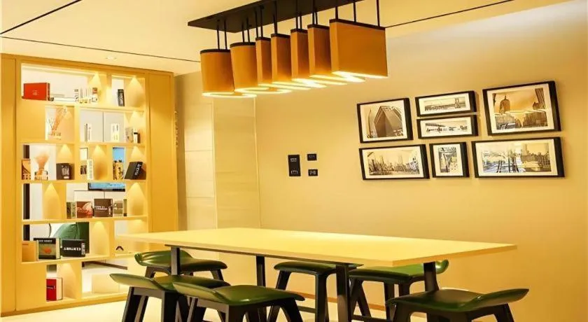 City Comfort Inn Wuzhou Municipal Square