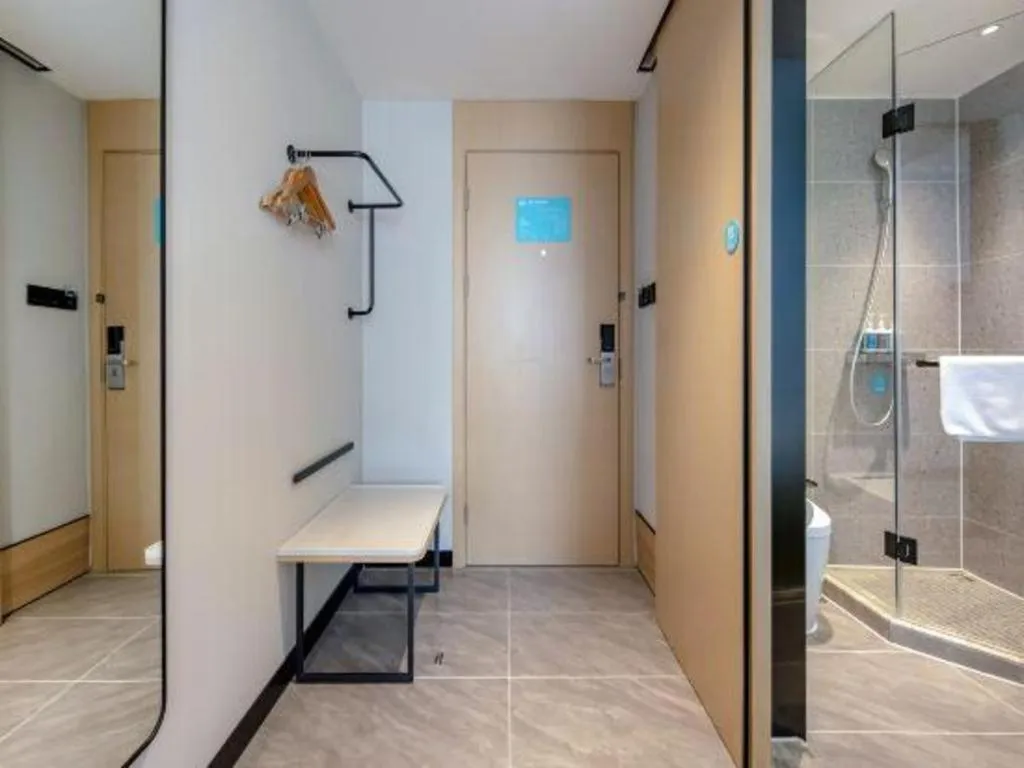 City Comfort Inn Wuzhou Municipal Square