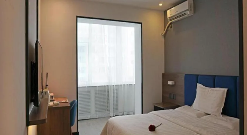 7 Days Premium Changchun Renmin NorthEast Normal University Pingquan Road