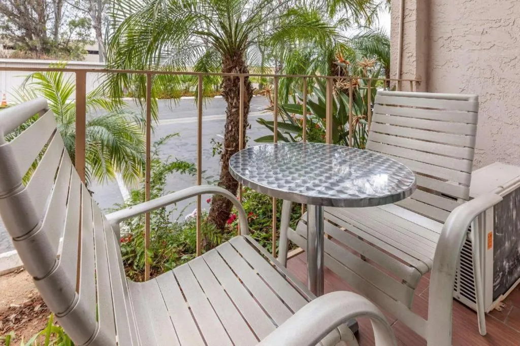 Comfort Inn Escondido San Diego North County