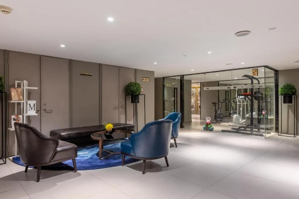 Home Inn Selected Guangzhou Zhujiang New Town Wuyangcun Metro Station