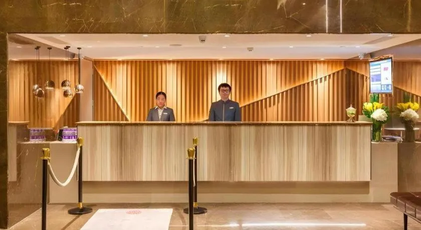 Home Inn Selected Guangzhou Zhujiang New Town Wuyangcun Metro Station