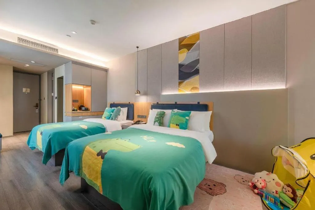 Bed in Home Inn Selected Guangzhou Zhujiang New Town Wuyangcun Metro Station