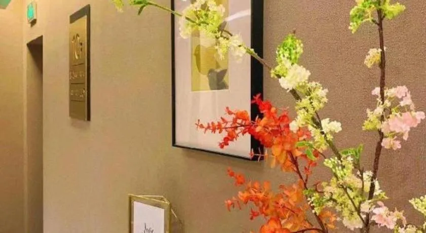 Home Inn Selected Guangzhou Zhujiang New Town Wuyangcun Metro Station