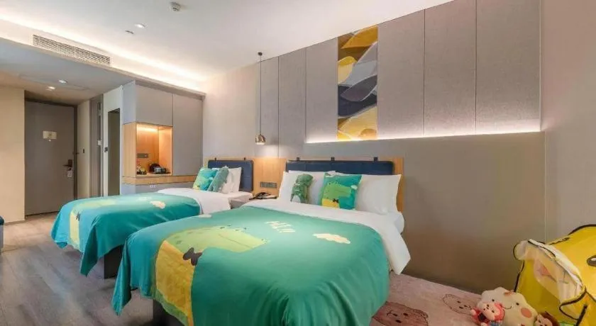 Bed in Home Inn Selected Guangzhou Zhujiang New Town Wuyangcun Metro Station