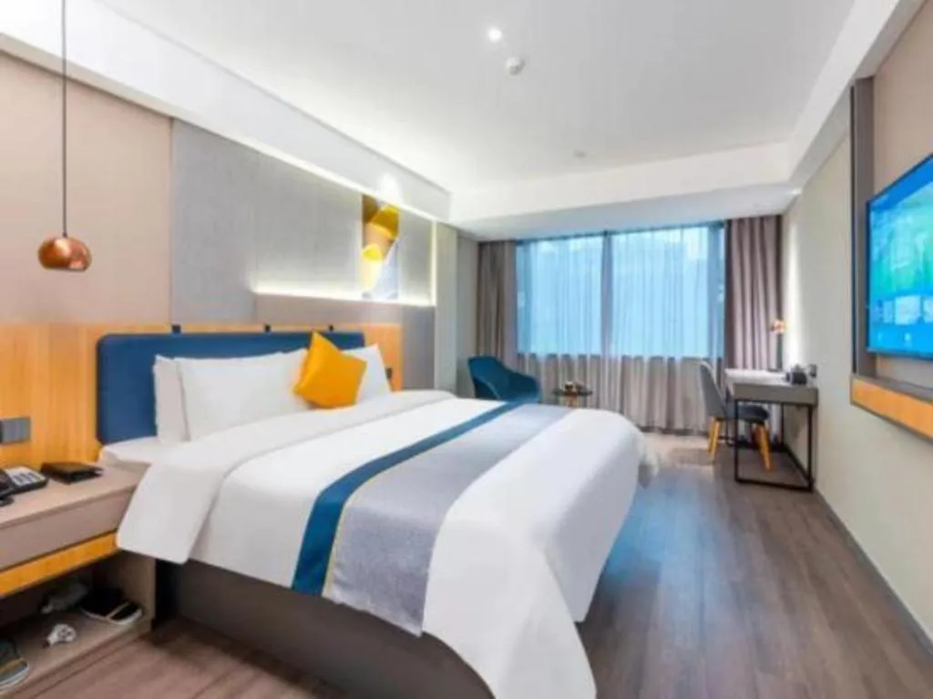 Bed in Home Inn Selected Guangzhou Zhujiang New Town Wuyangcun Metro Station