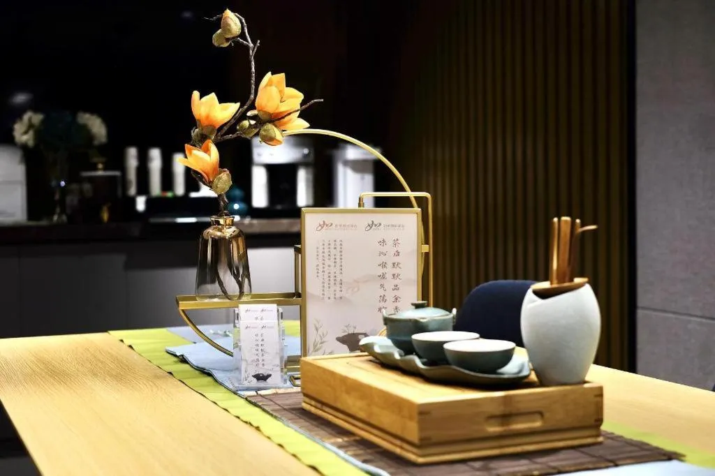 Home Inn Selected Guangzhou Zhujiang New Town Wuyangcun Metro Station