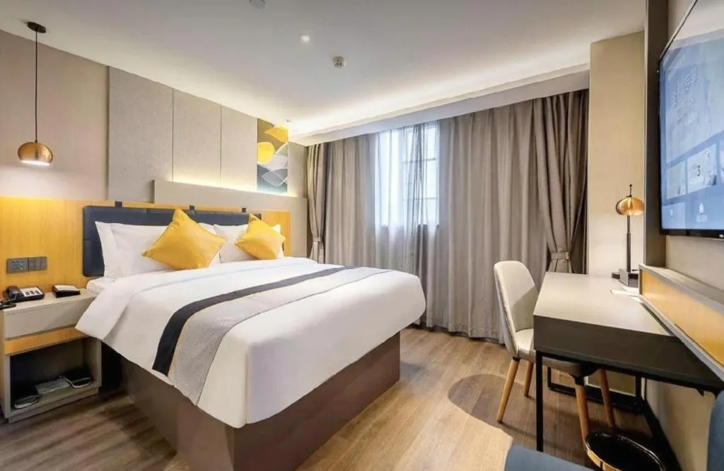 Bed in Home Inn Selected Guangzhou Zhujiang New Town Wuyangcun Metro Station