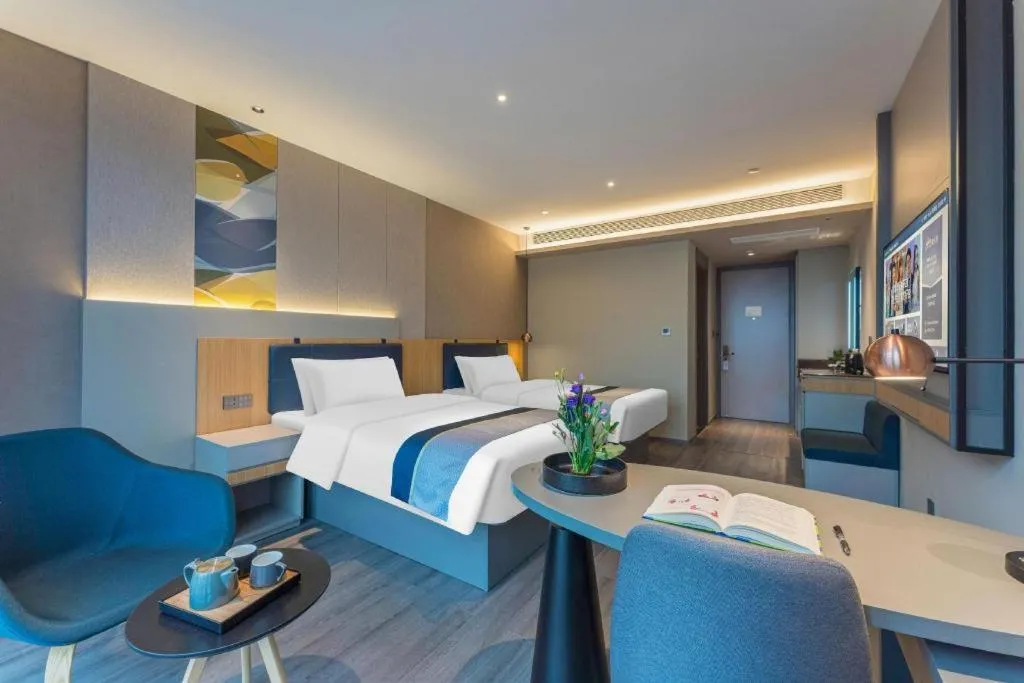 Bed in Home Inn Selected Guangzhou Zhujiang New Town Wuyangcun Metro Station