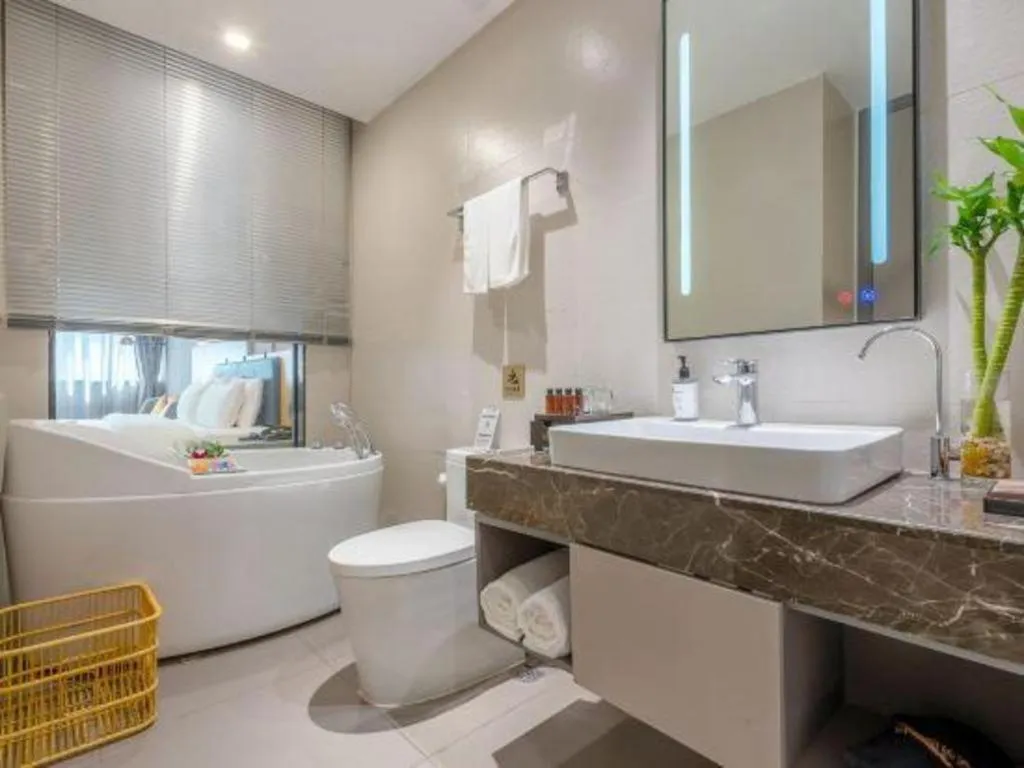 Home Inn Selected Guangzhou Zhujiang New Town Wuyangcun Metro Station