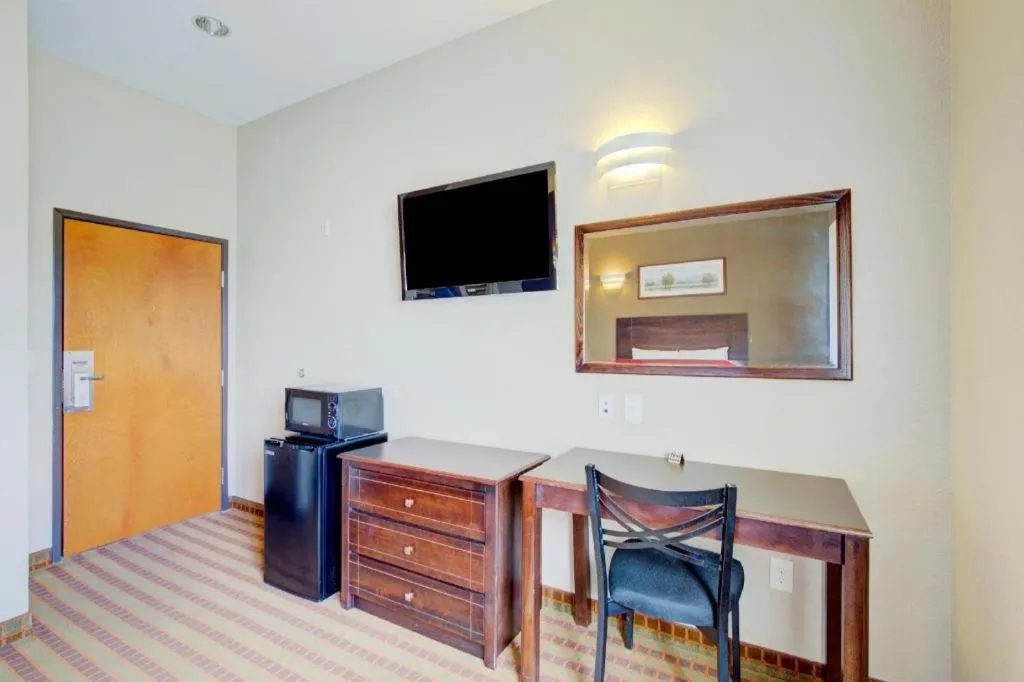 Hotel O Dilley Main St TX