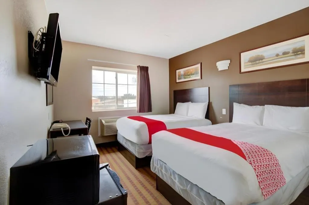 Bed in Hotel O Dilley Main St TX