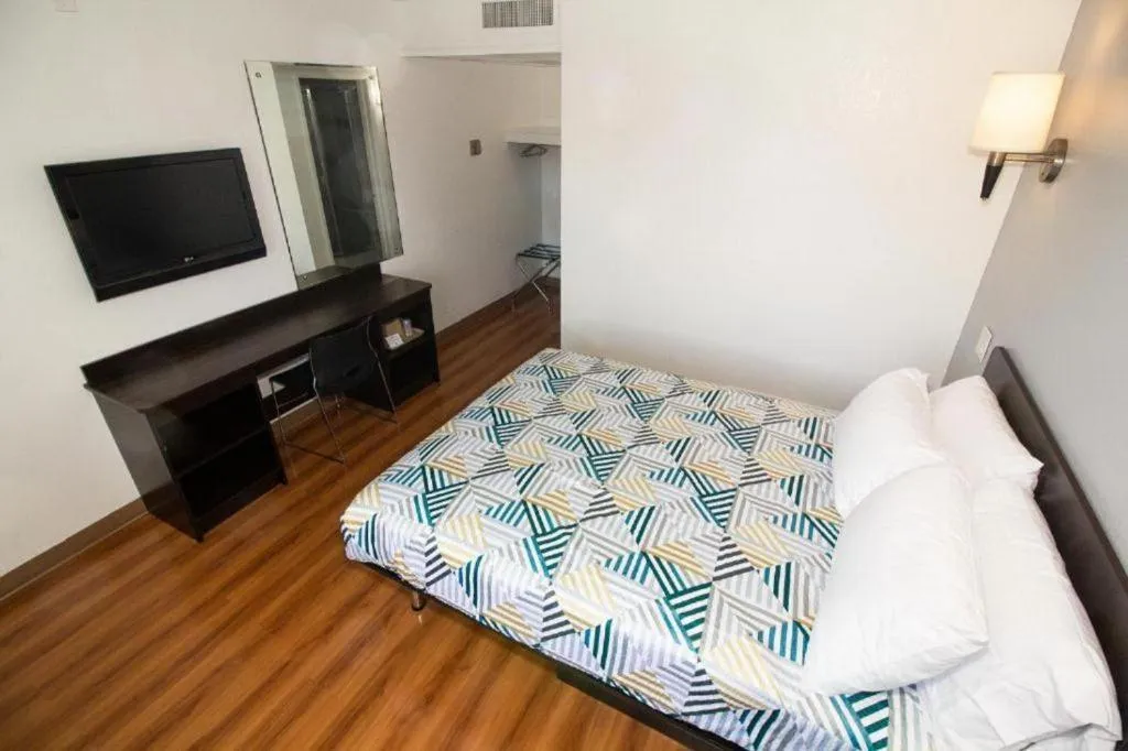 Bed in FairBridge Inn Moscow