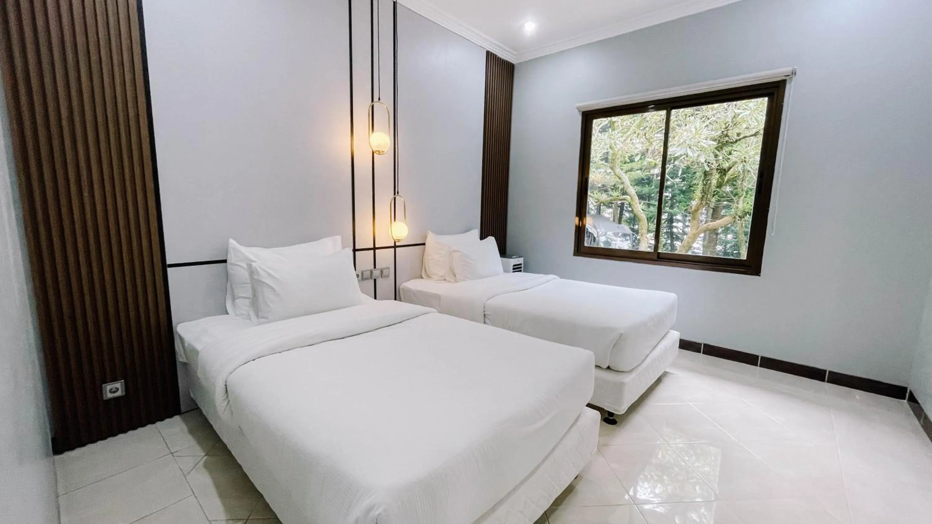 Bedroom, Bed in Damar Langit Resort