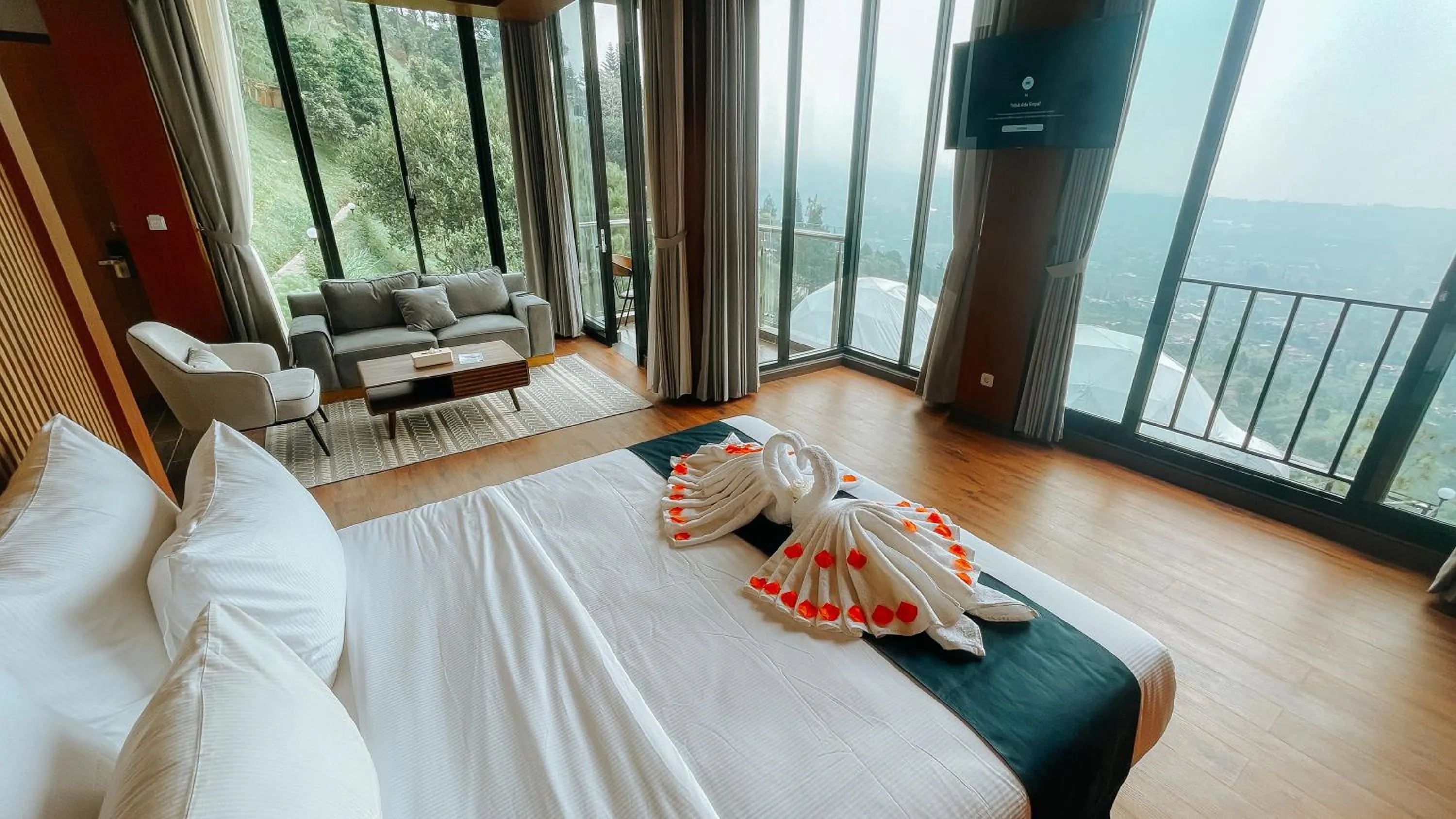 Bed in Damar Langit Resort