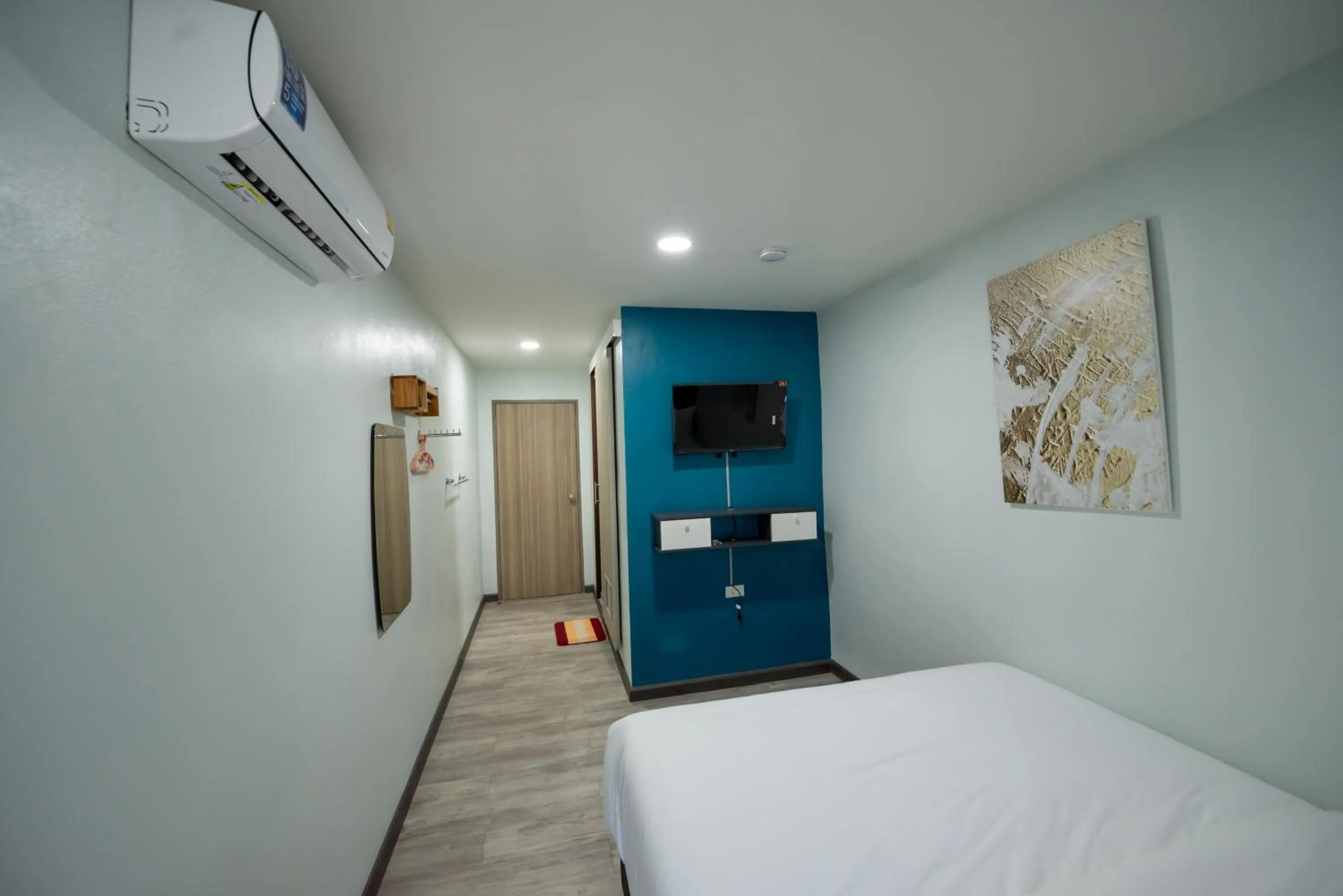 Bedroom, Bed in SkyLink Homes - Pattunaam - Airport Link & BTS Chidlom