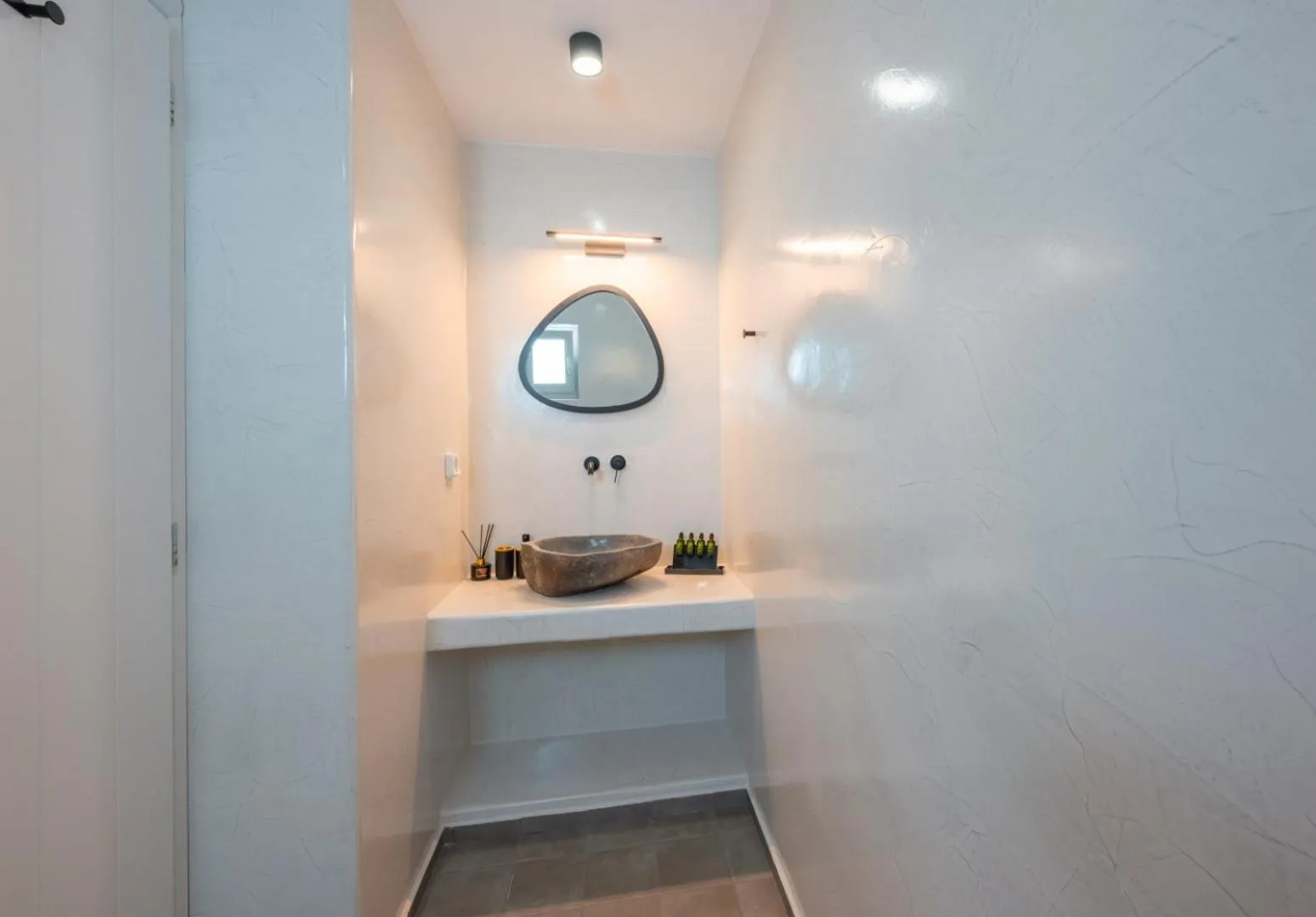 Bathroom in Tre Fiori - The Retreat Suites