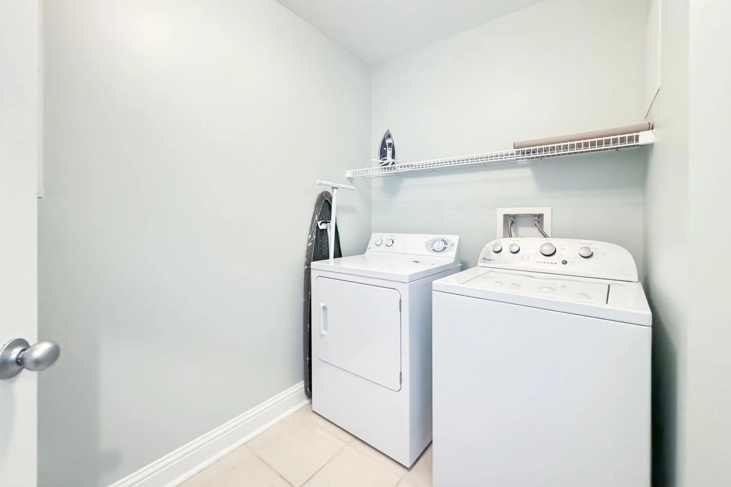 washing machine in Lighthouse Condos Gulf Shores