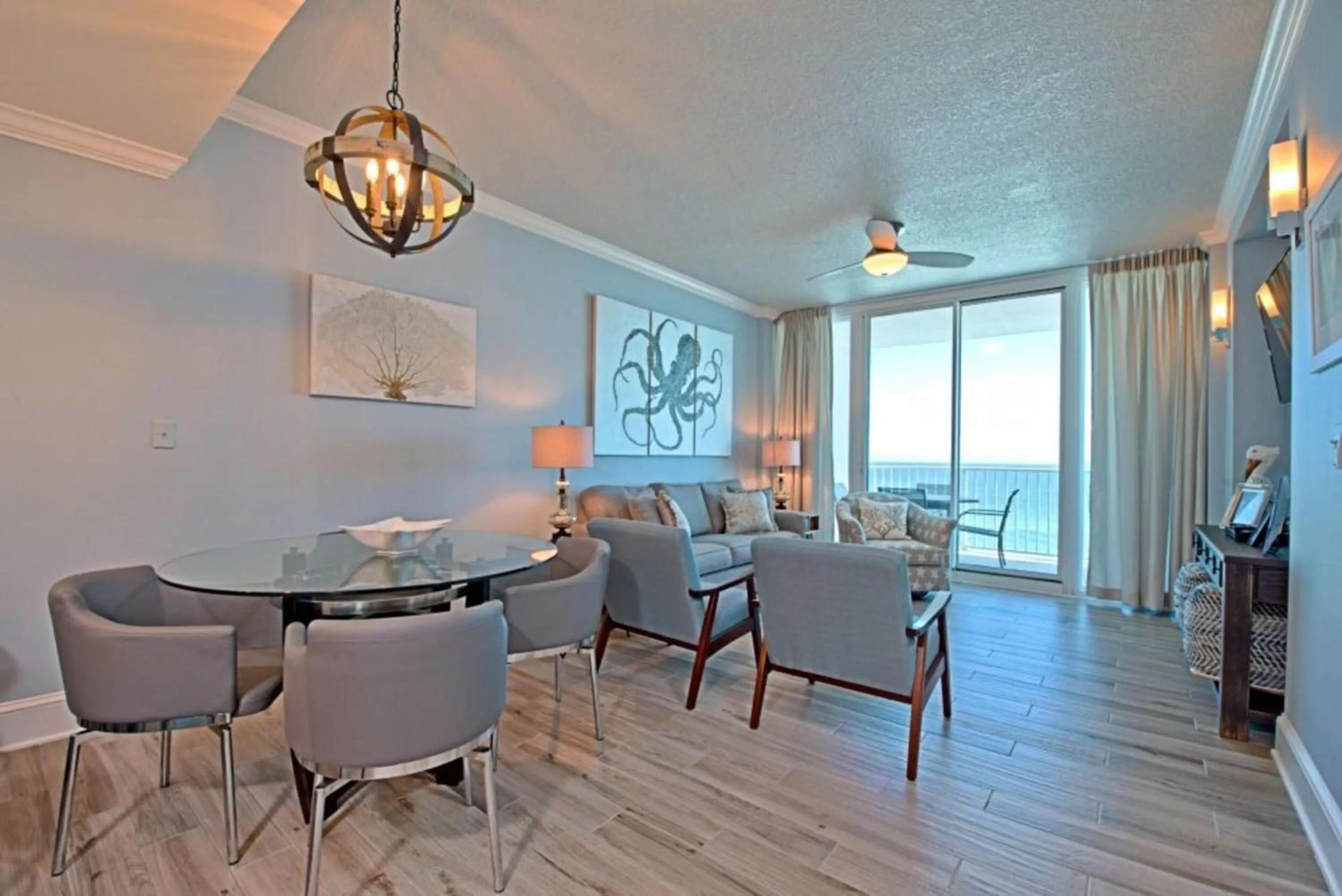 Dining area in Lighthouse Condos Gulf Shores