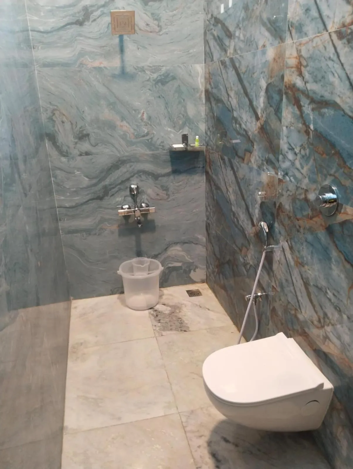 Shower in AR Phalazzo Resort and Banquets