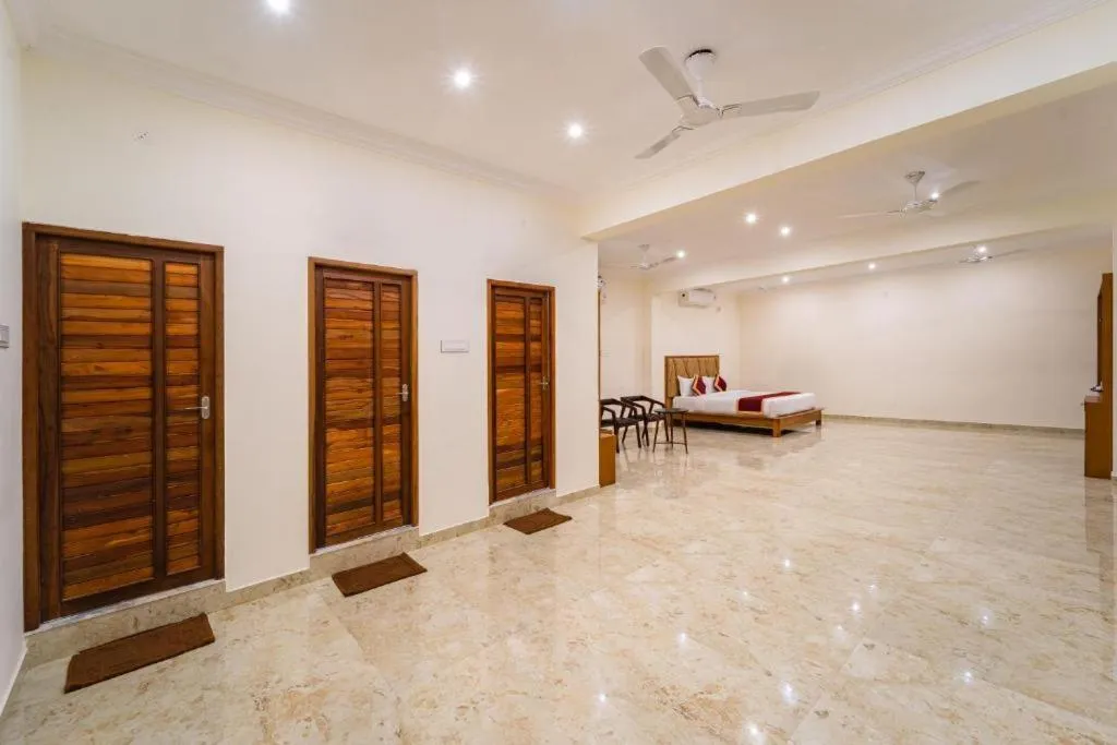 wardrobe in AR Phalazzo Resort and Banquets