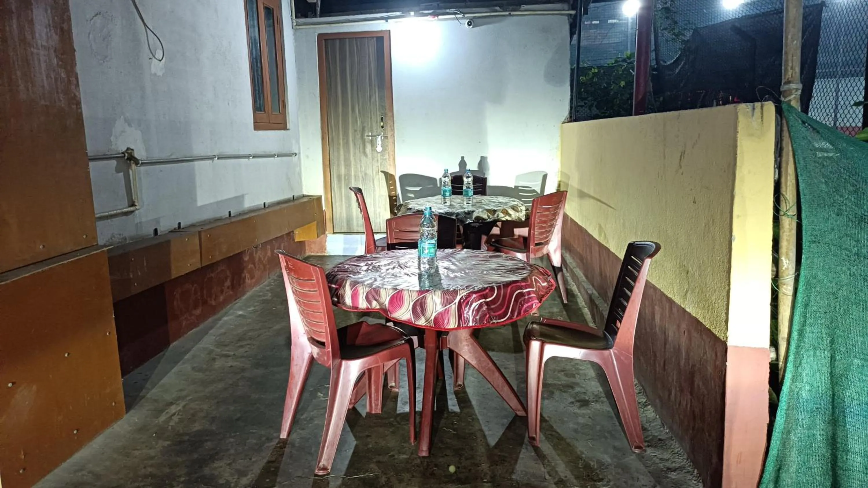 Dining area in GB Guest House By ROH