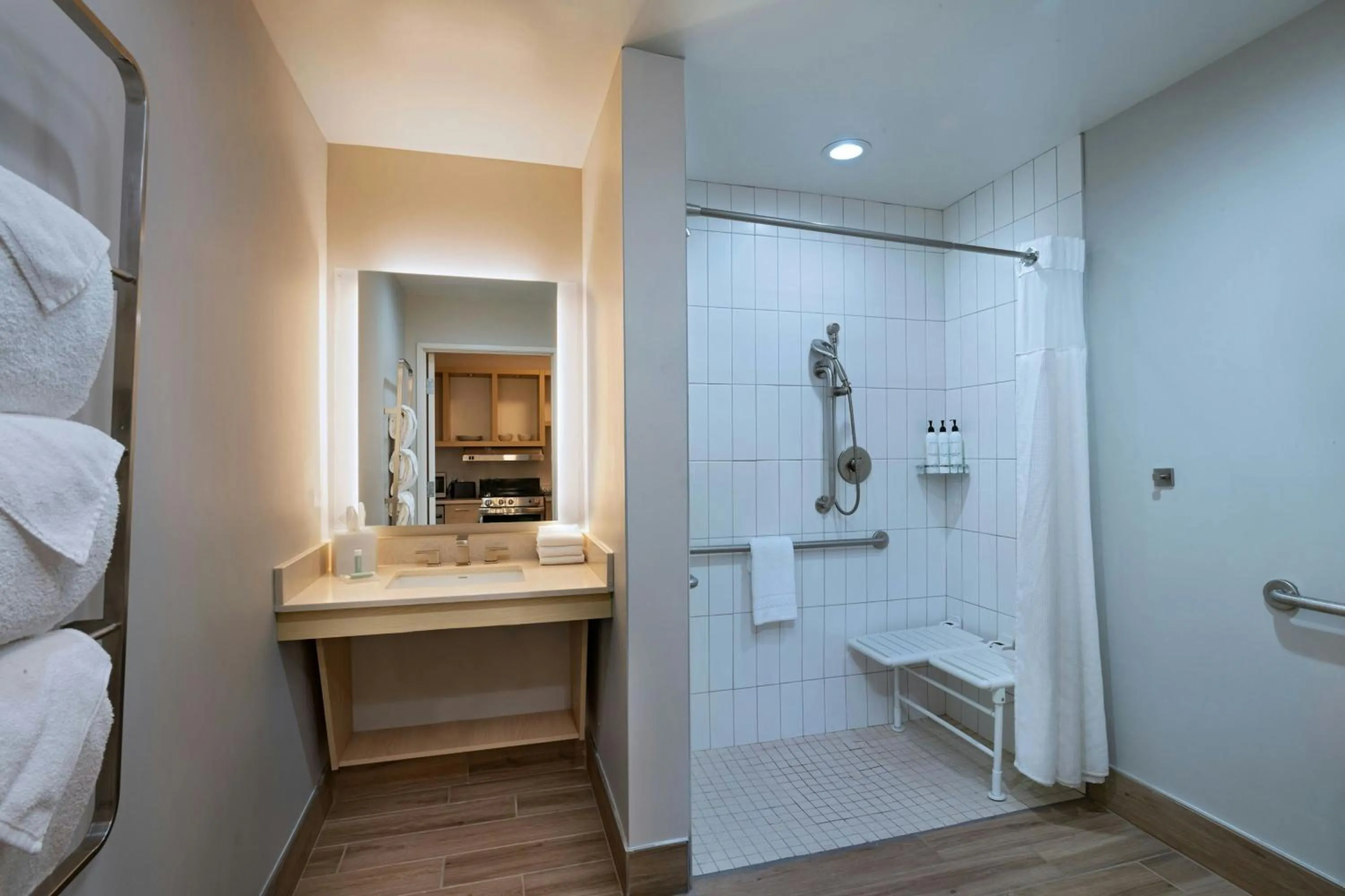 Bathroom in TownePlace Suites by Marriott Albuquerque Uptown