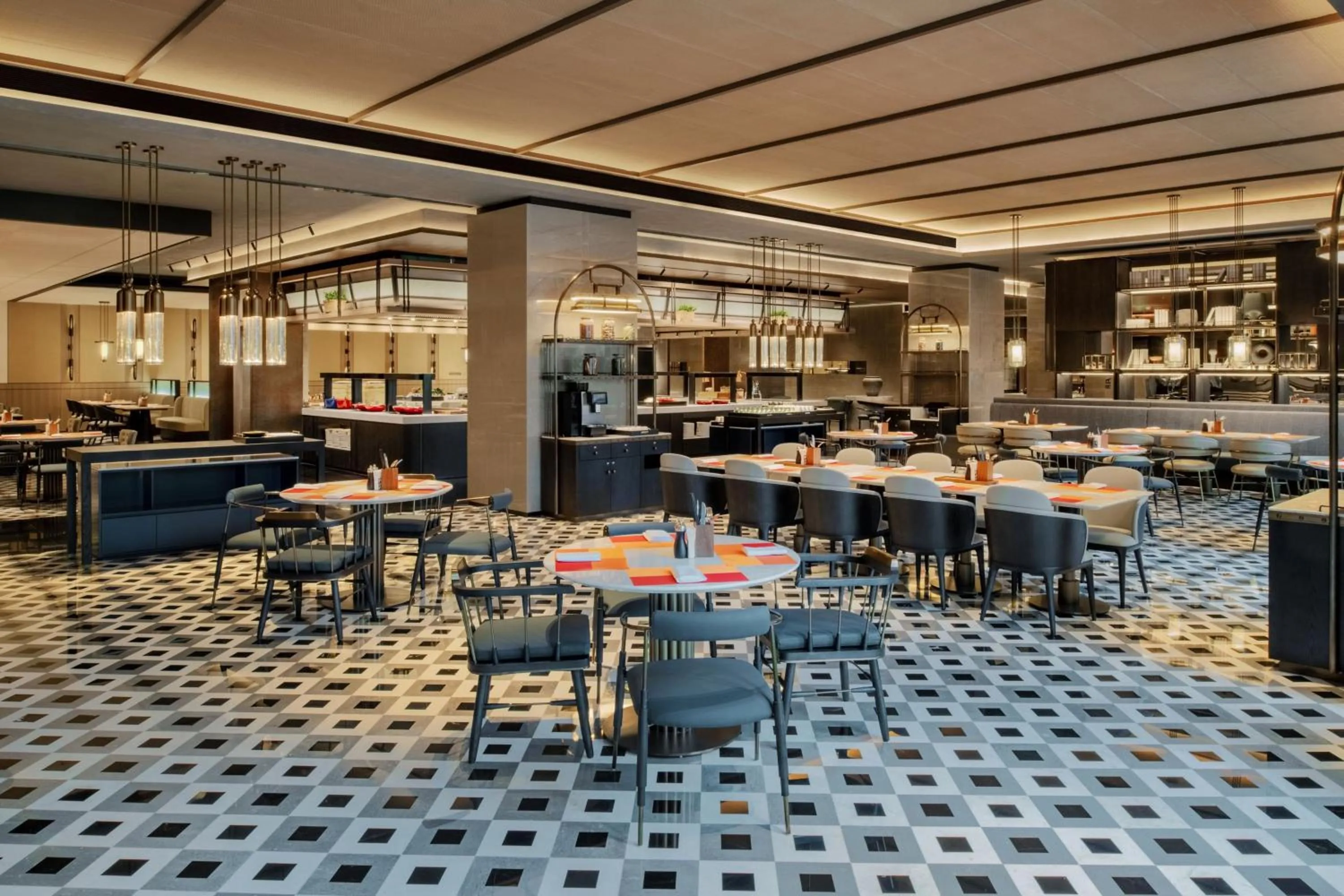 Restaurant/places to eat in Sheraton Lanzhou Anning