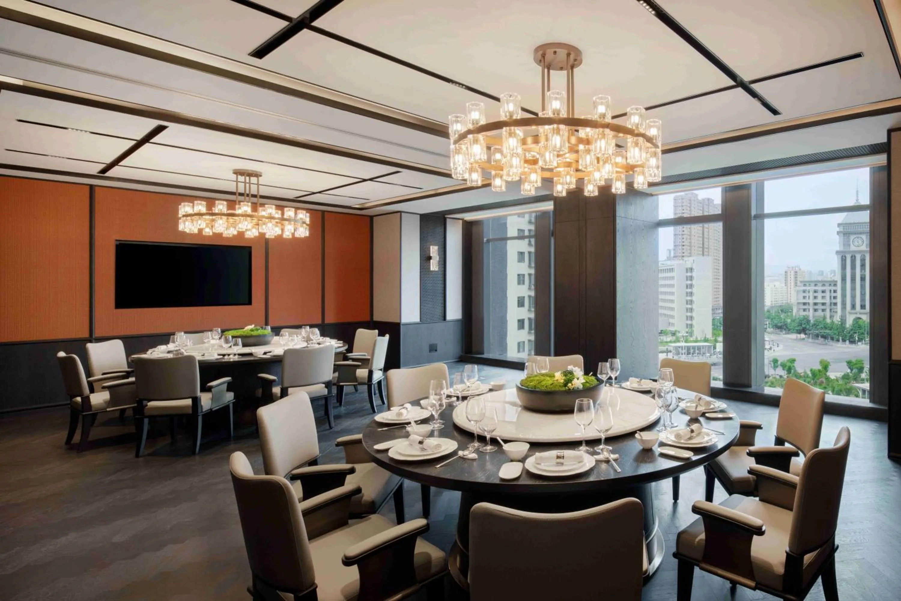 Restaurant/places to eat in Sheraton Lanzhou Anning