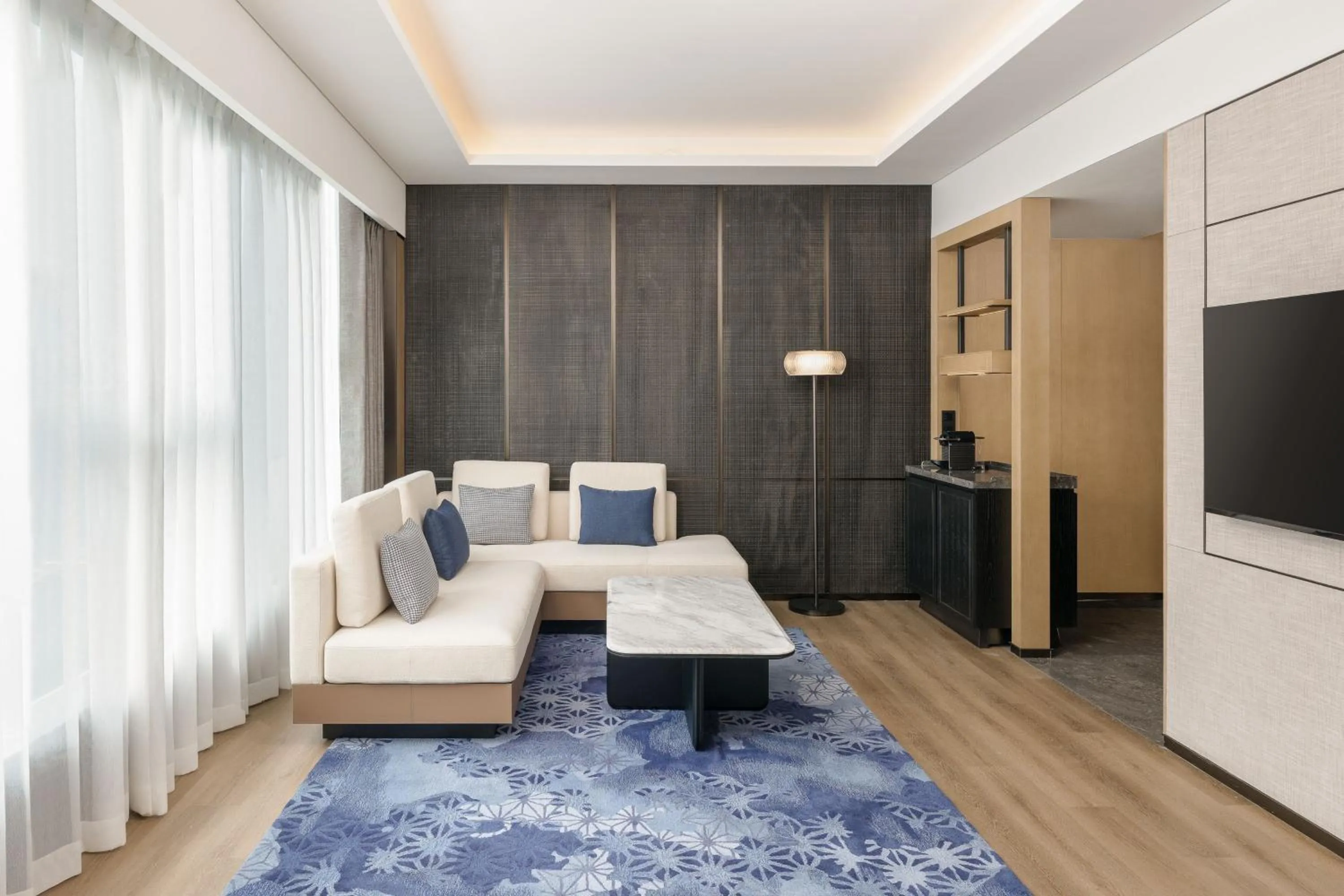 Living room in Luoyang Marriott Hotel